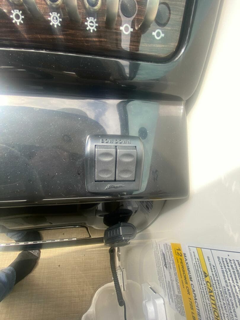 2018 Sea Ray 260 Sundancer