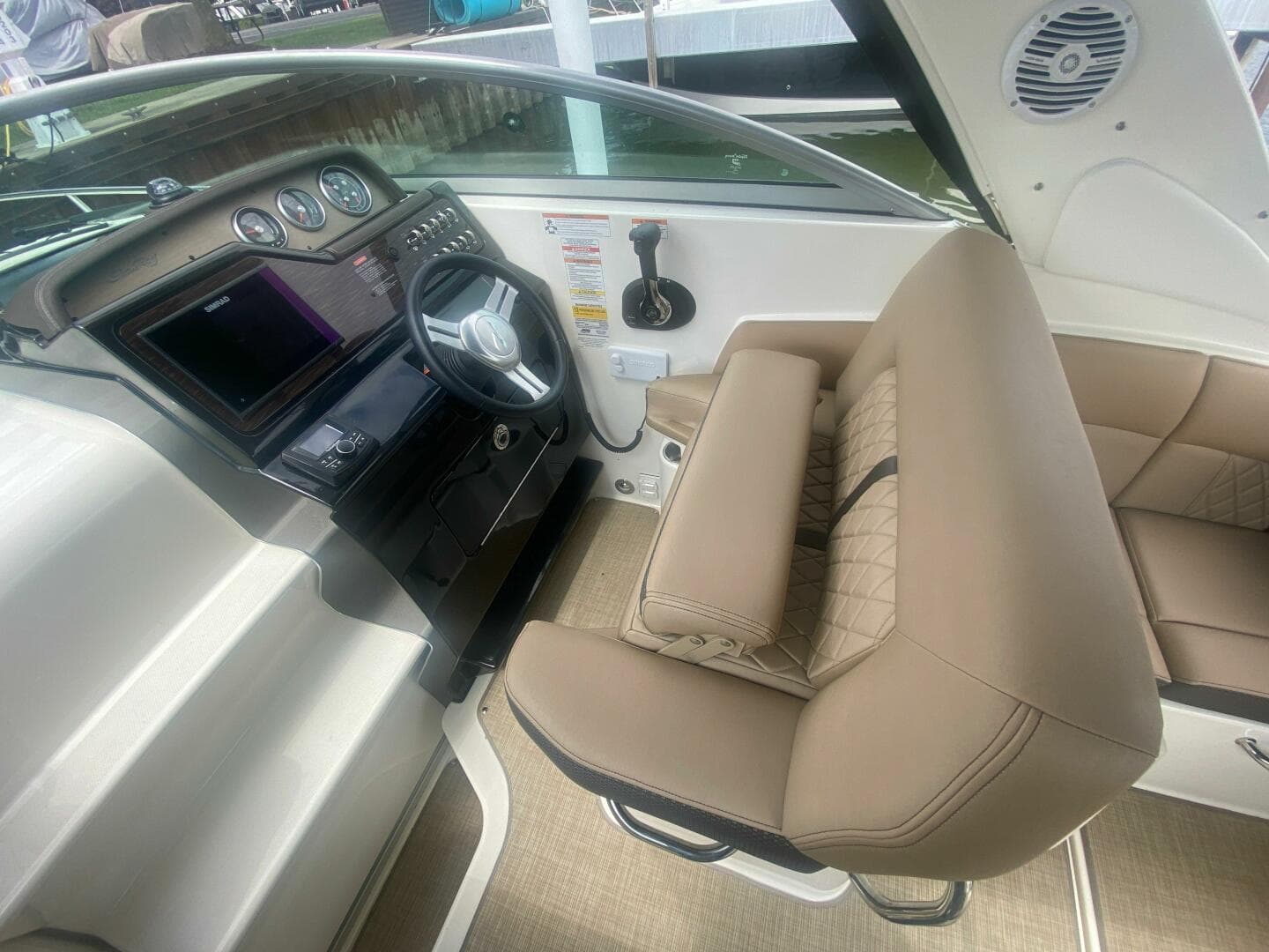 2018 Sea Ray 260 Sundancer