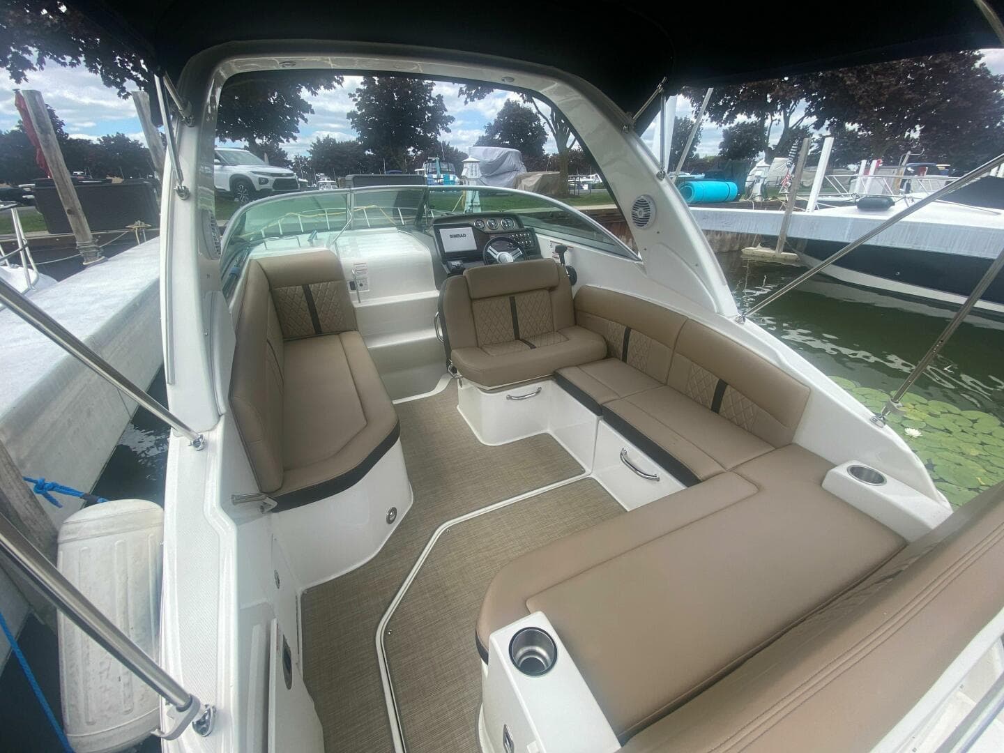 2018 Sea Ray 260 Sundancer