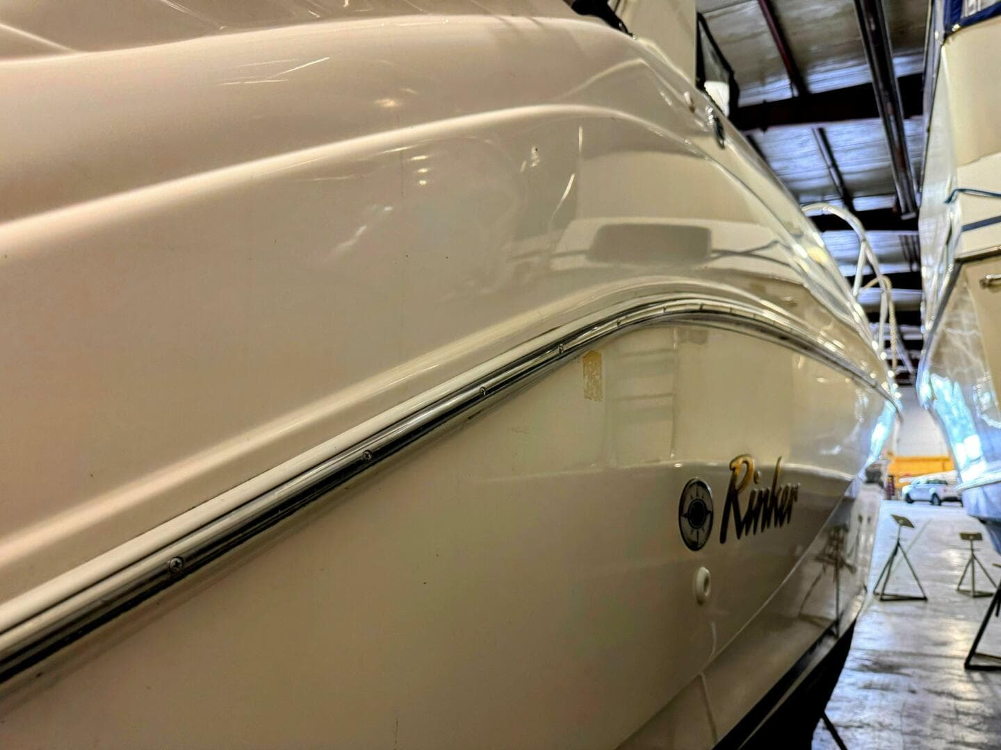 2002 Rinker 342 Fiesta Vee