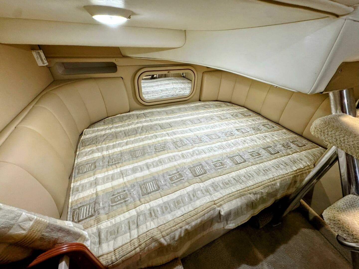 2002 Rinker 342 Fiesta Vee