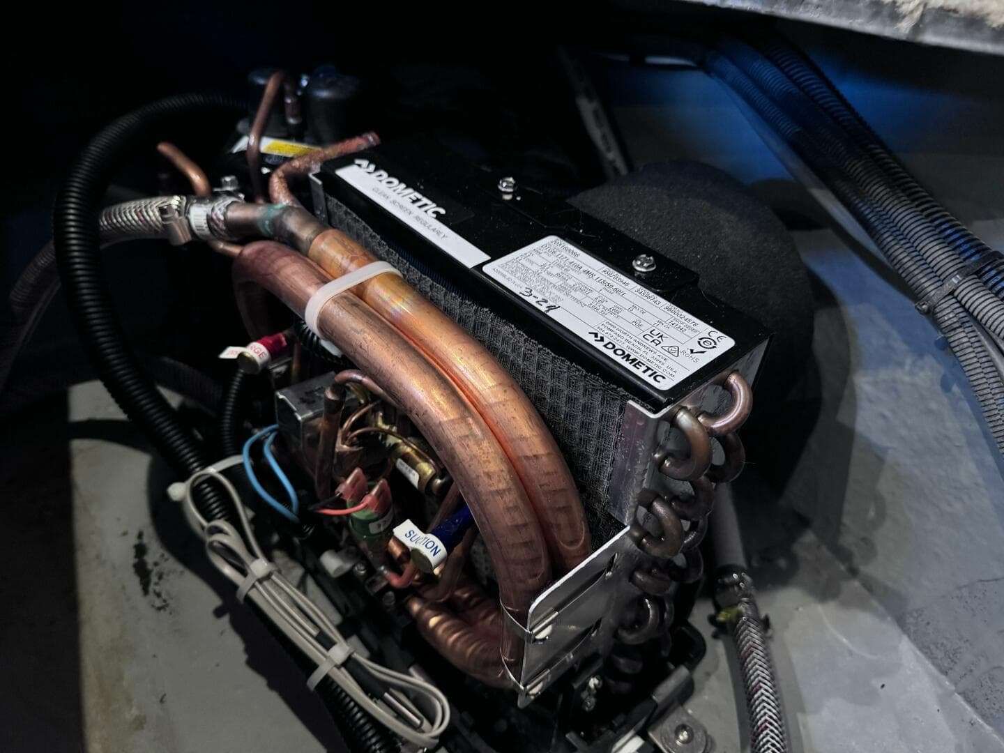 2001 Sea Ray 380 Sundancer