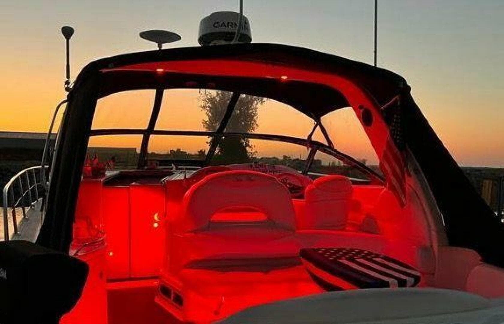 2001 Sea Ray 380 Sundancer