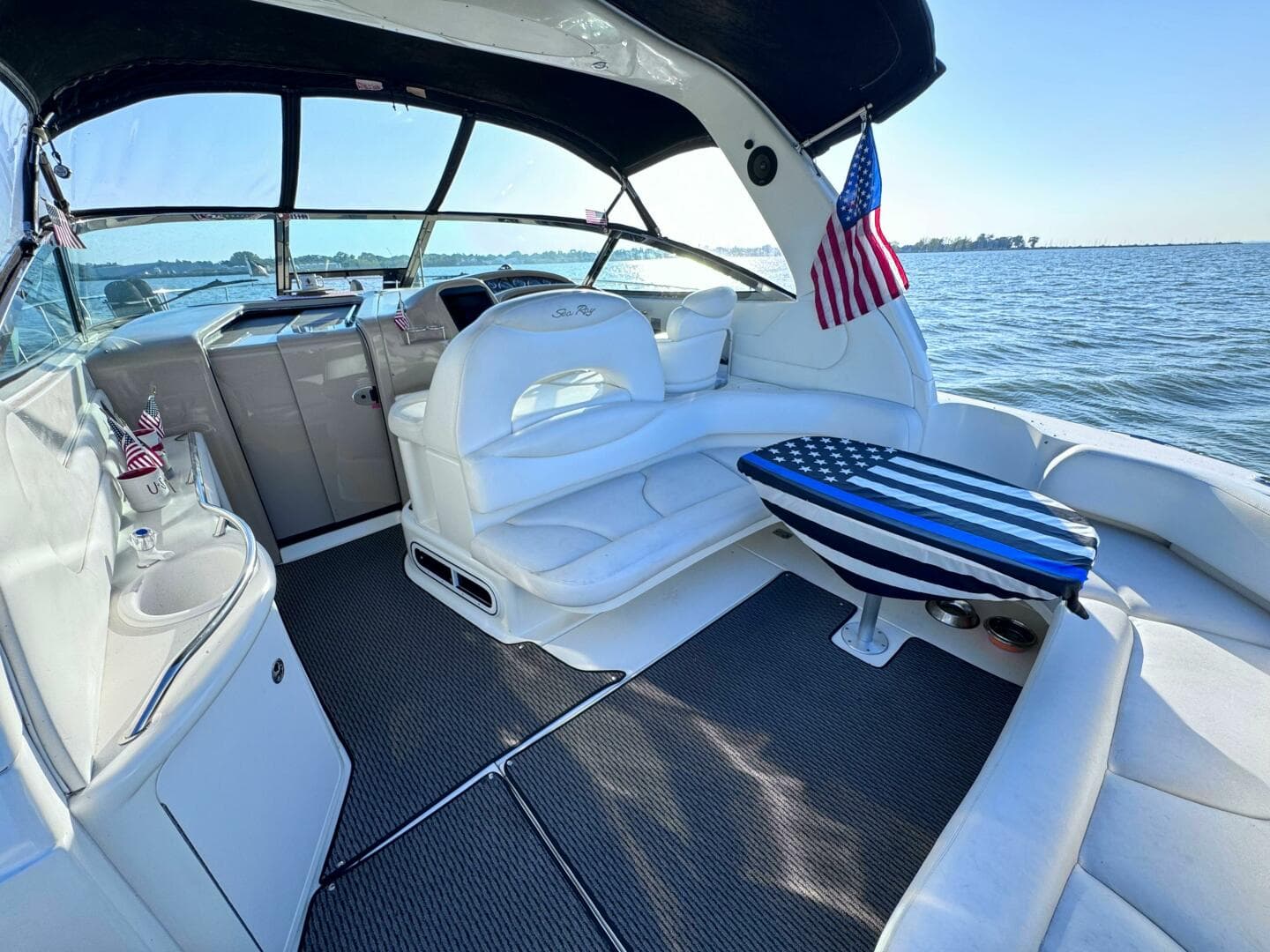 2001 Sea Ray 380 Sundancer