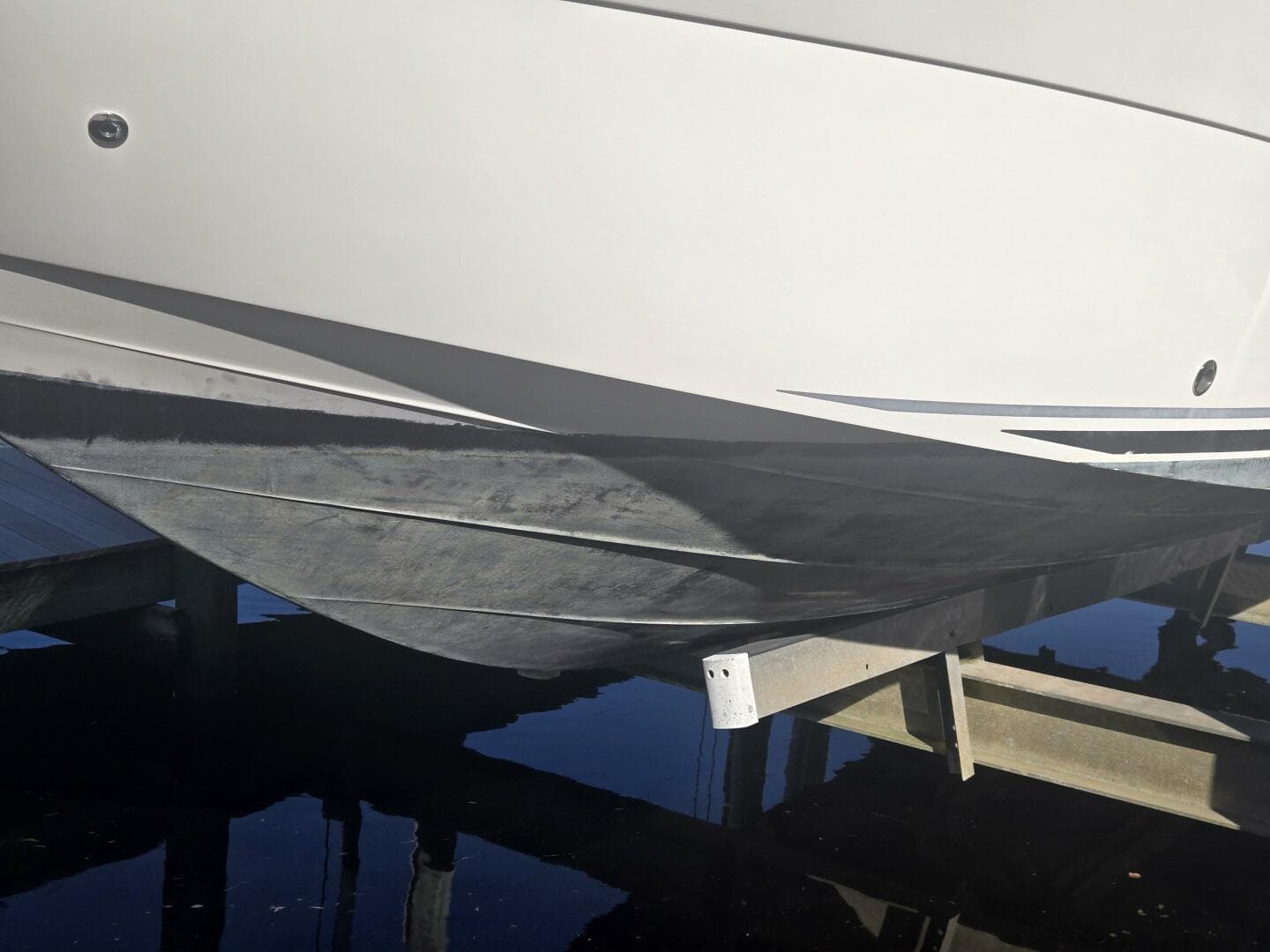 2010 Sea Ray 330 Sundancer