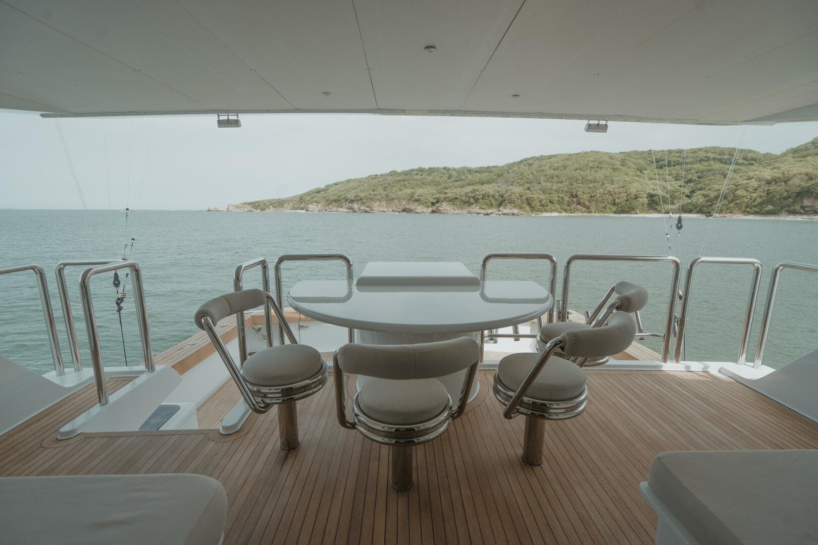 1996 87 Oceanfast Enclosed Bridge Sportfish - Aussie Rules