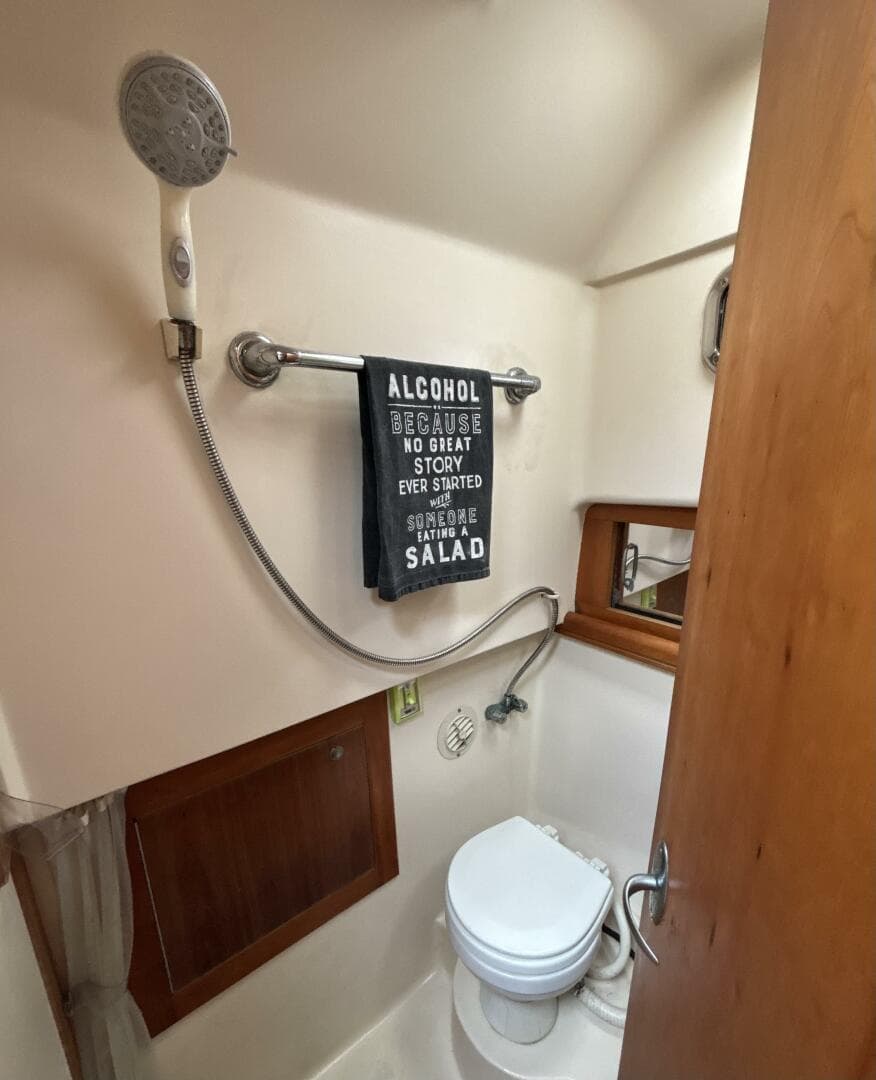 2005 Mainship Pilot 34 Rum Runner II