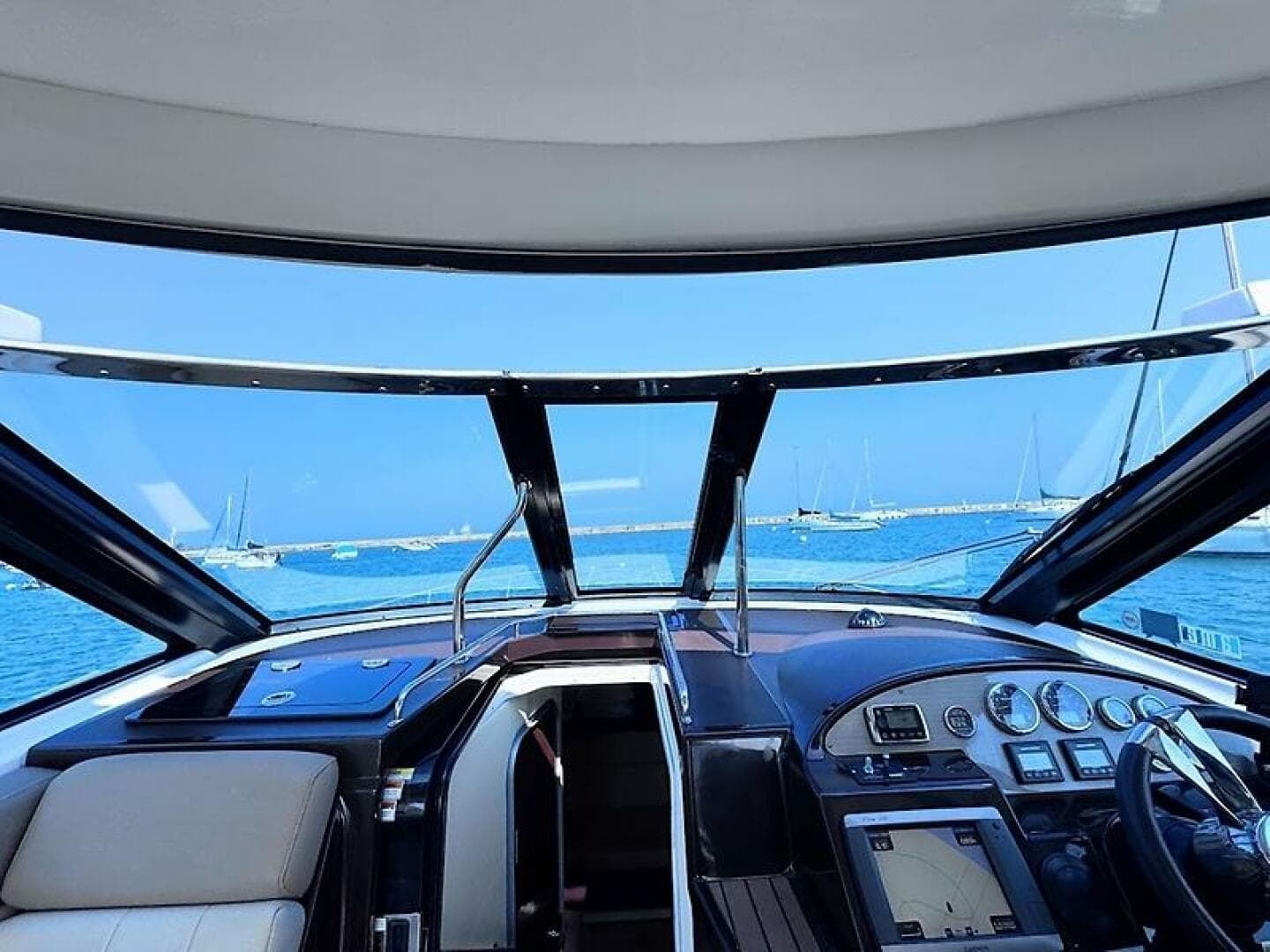 2013 Regal 35 Sport Coupe