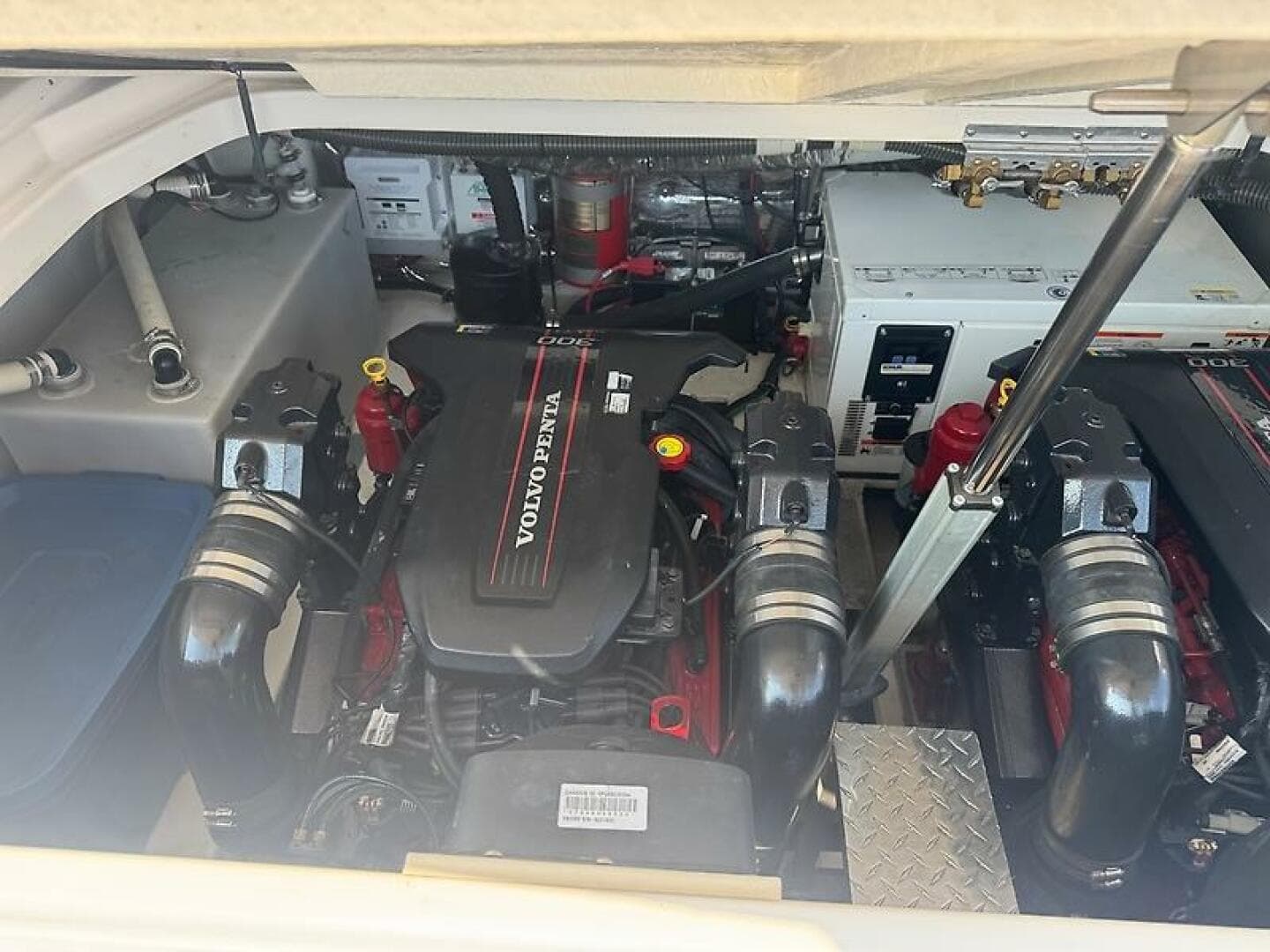 2013 Regal 35 Sport Coupe