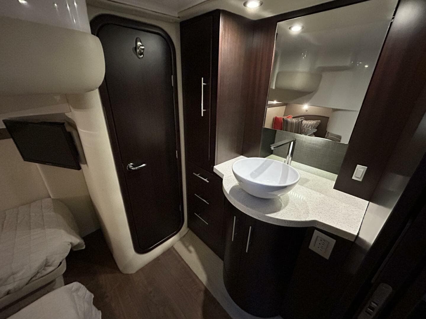 2018 Regal 42 Sport Coupe