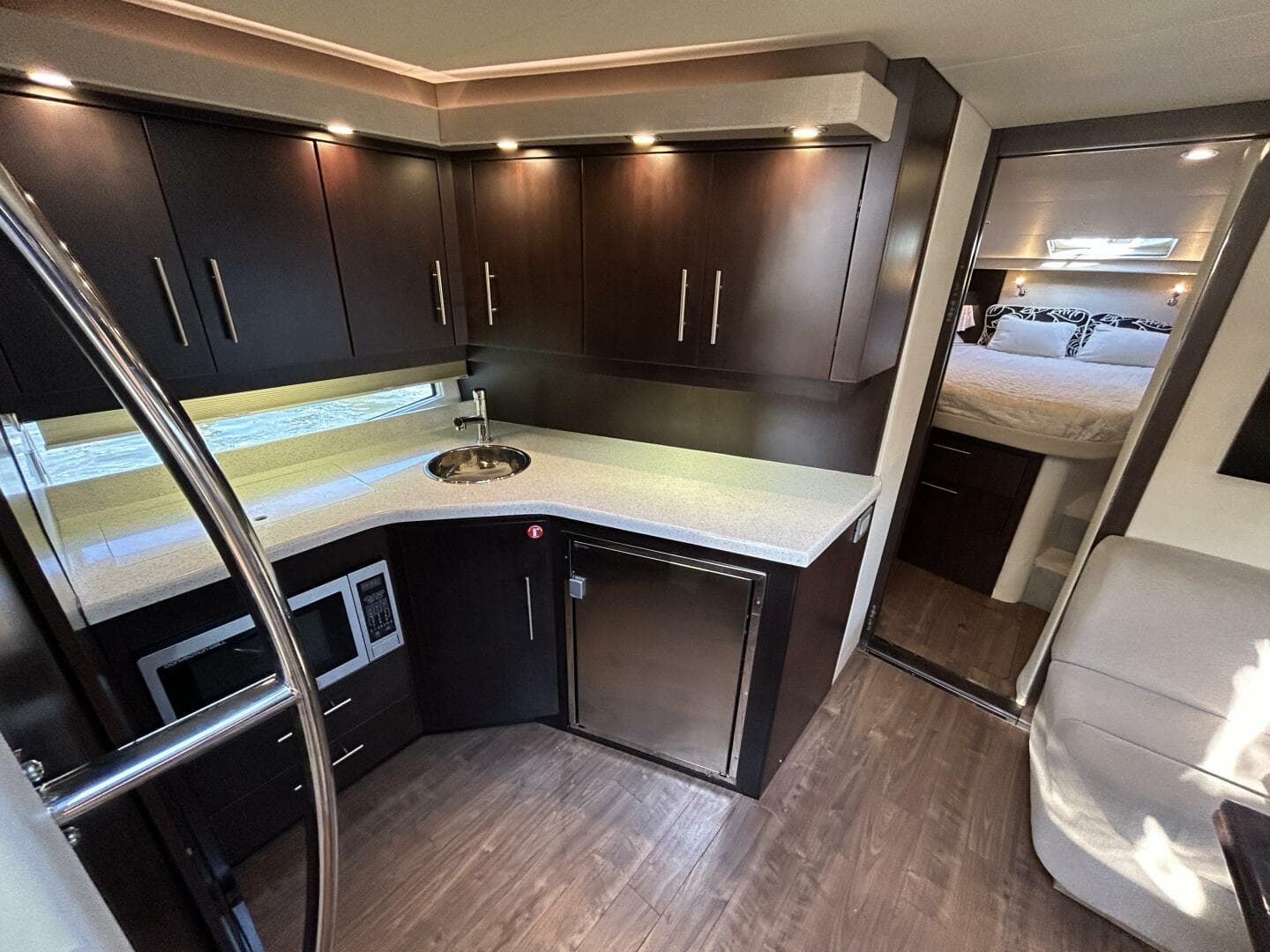 2018 Regal 42 Sport Coupe