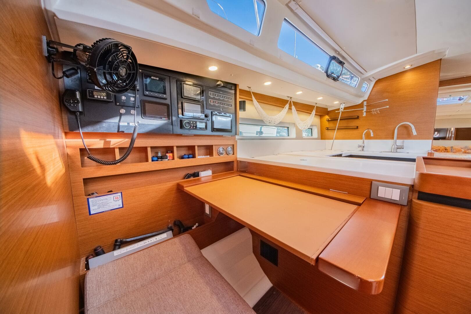2022 Jeanneau Sun Odyssey 440