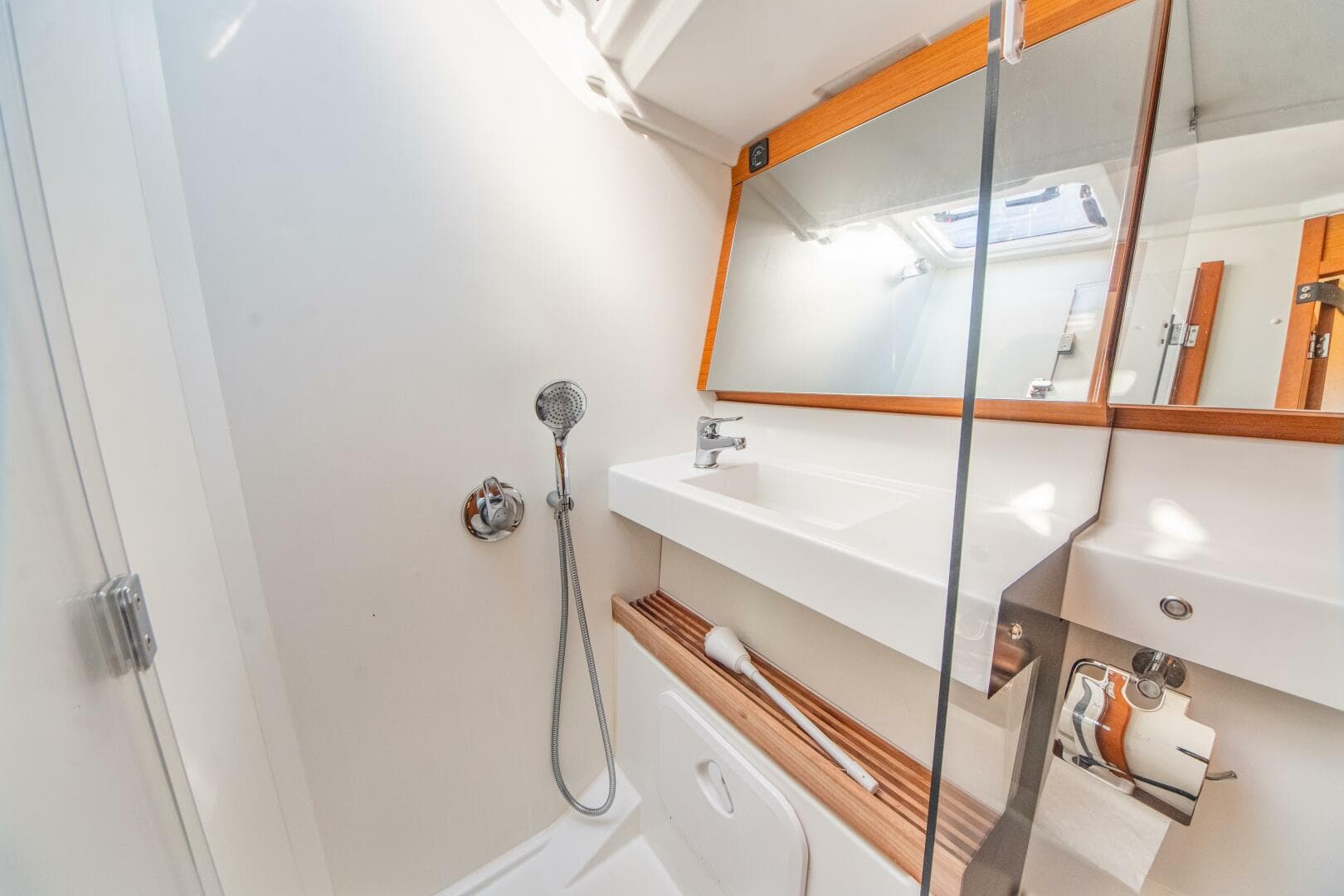 2022 Jeanneau Sun Odyssey 440