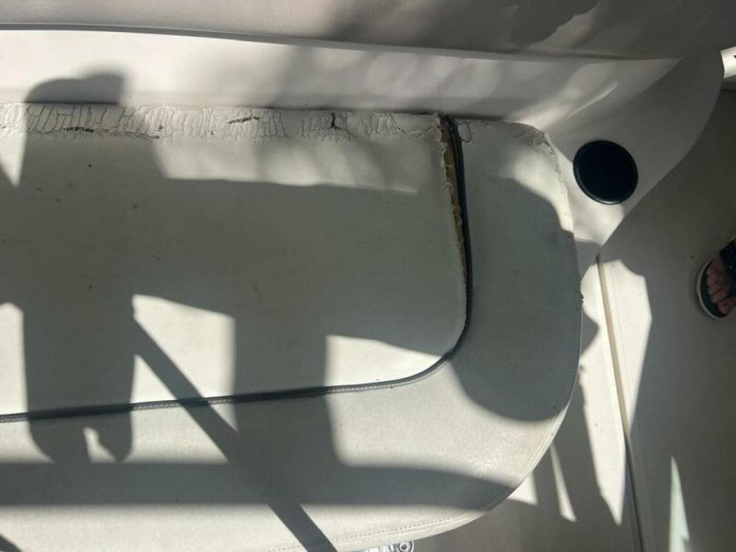 2003 Sea Ray 220 Bow Rider