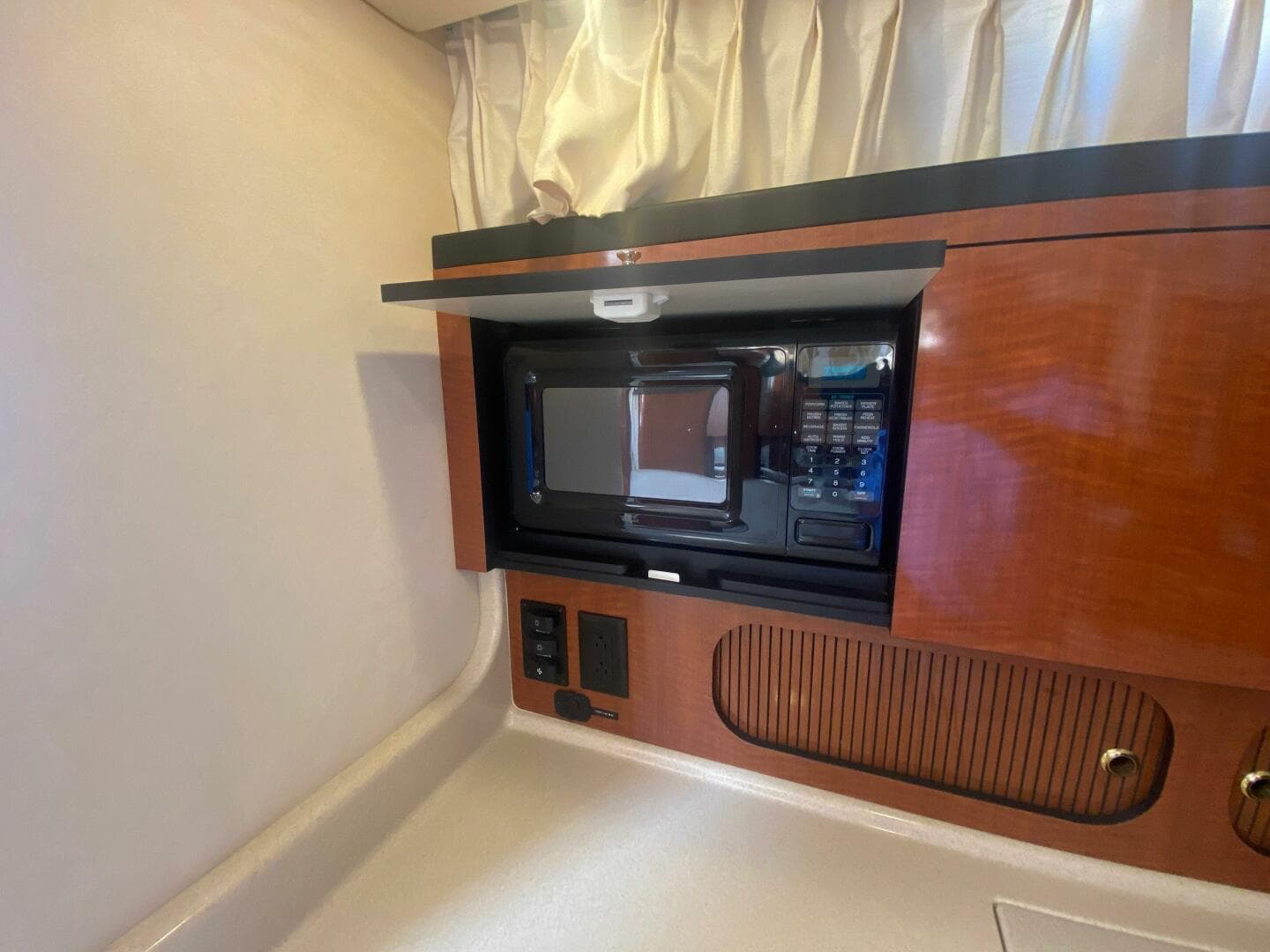 2003 Sea Ray 340 Sundancer