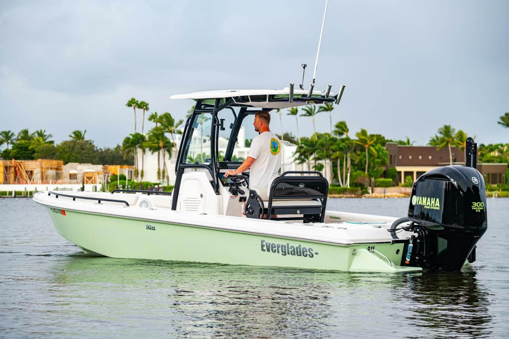 2018 Everglades 243 CC
