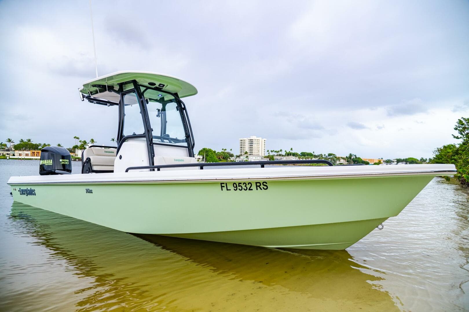 2018 Everglades 243 CC