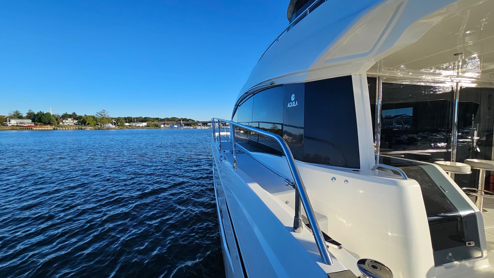 2023 Aquila 54 Yacht