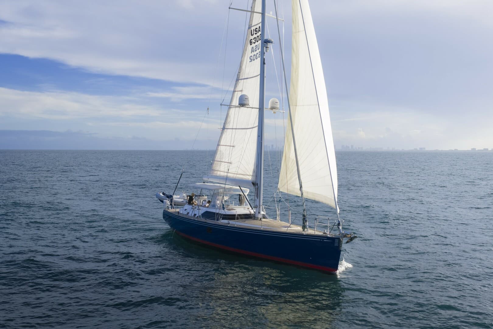 2013 Hylas 63