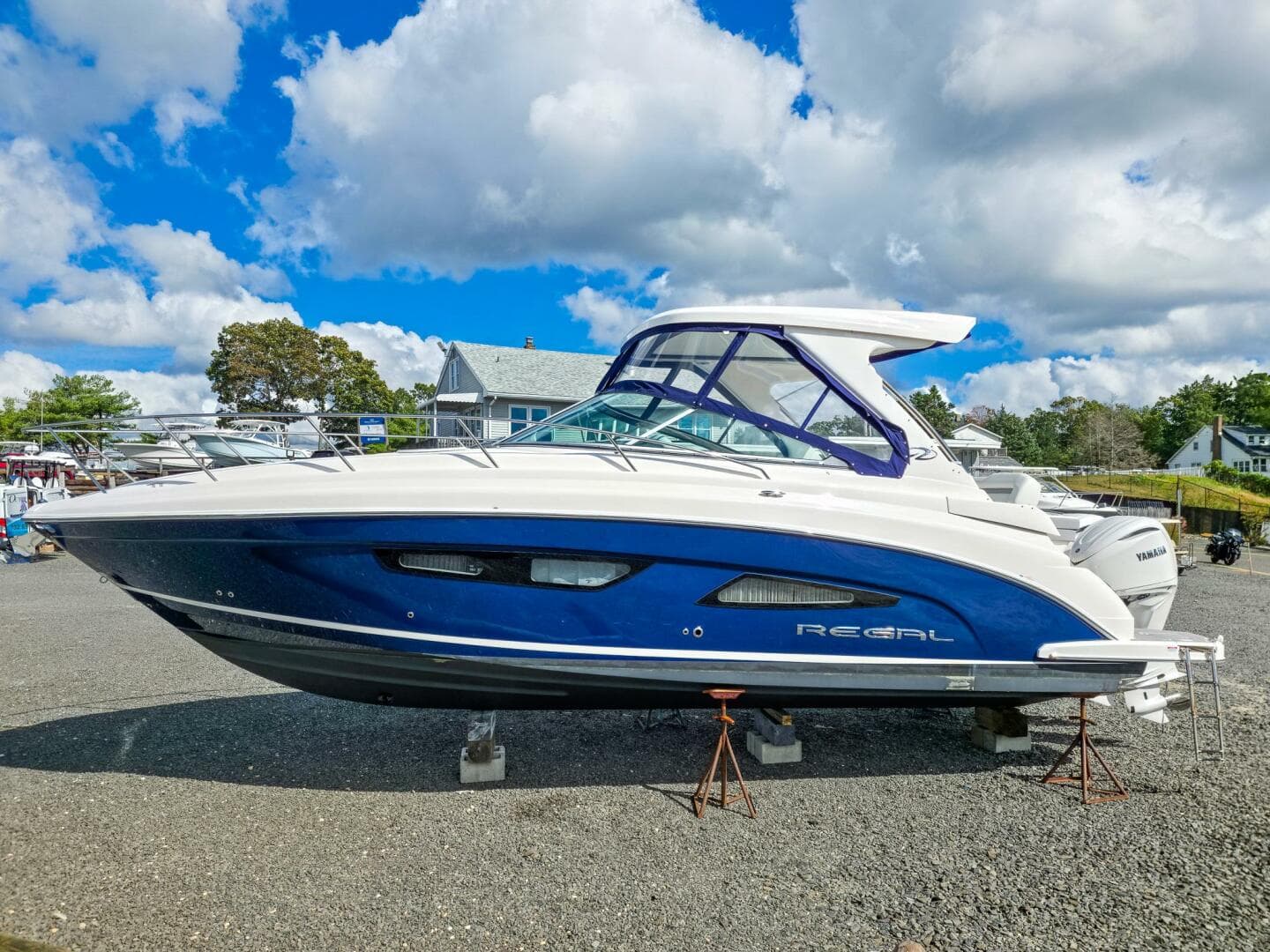 2026 Regal 33 XO