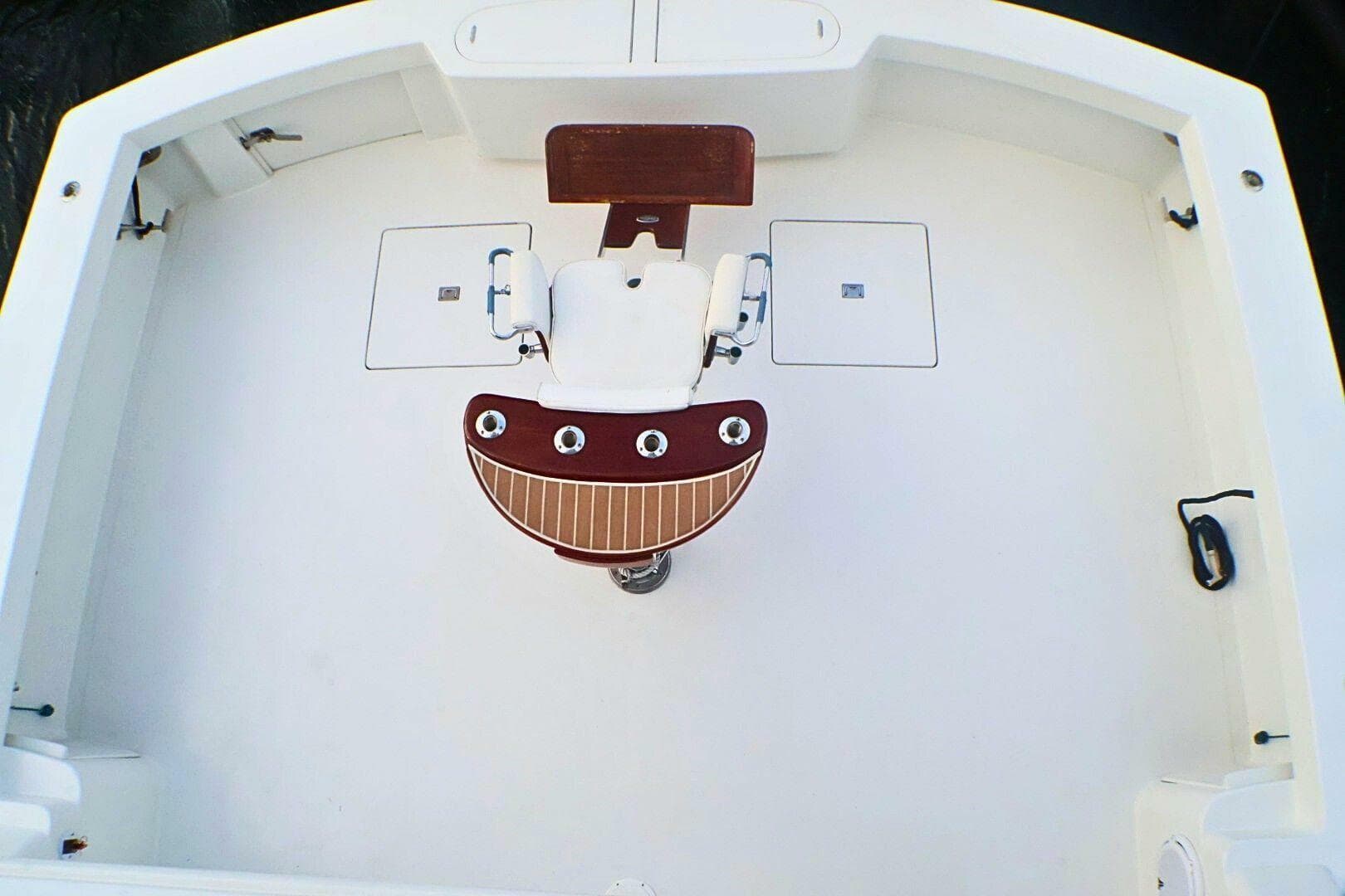 2001 Donzi 73' Sport Fish  Cockpit 3