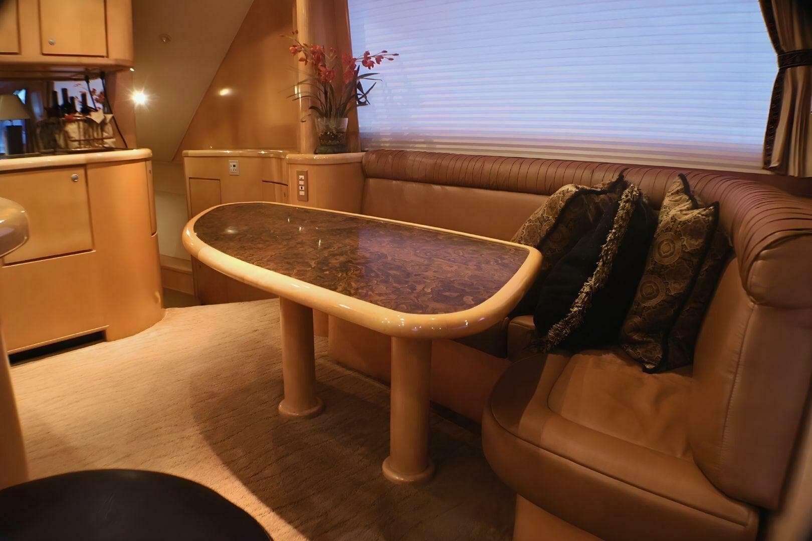 2001 Donzi 73' Sport Fish  Dinette 3