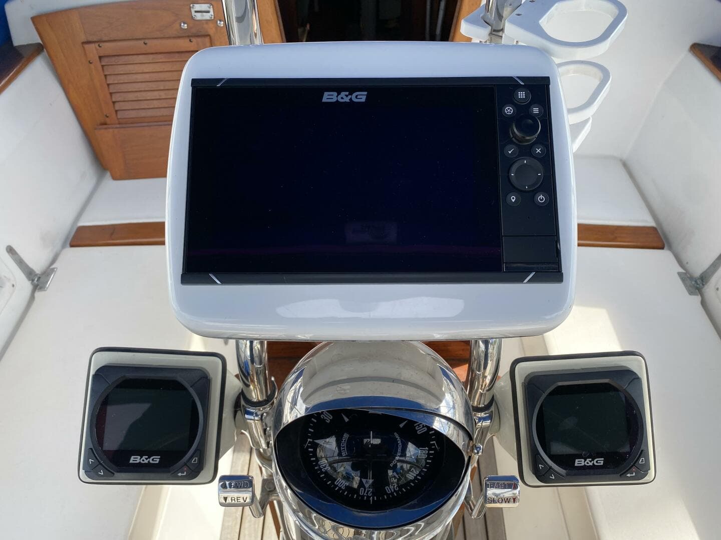 1987 Dickerson 37 aft cockpit