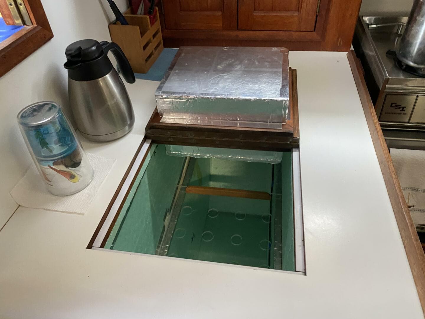 1987 Dickerson 37 aft cockpit