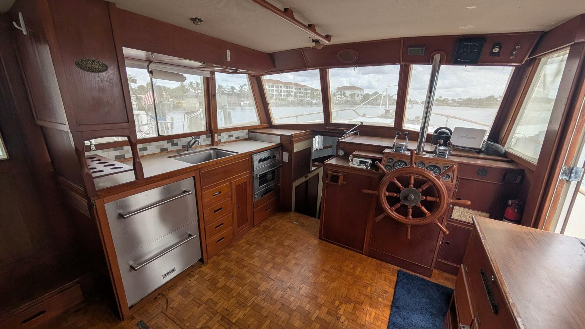 1983 Grand Banks 42 Classic