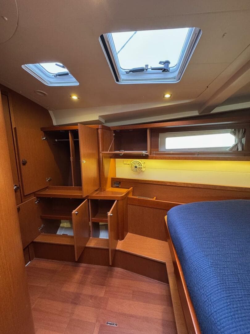 2017 Beneteau Oceanis 45