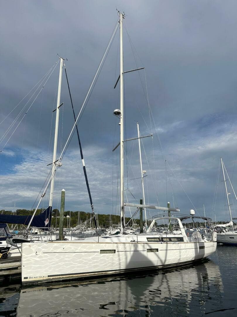 2017 Beneteau Oceanis 45