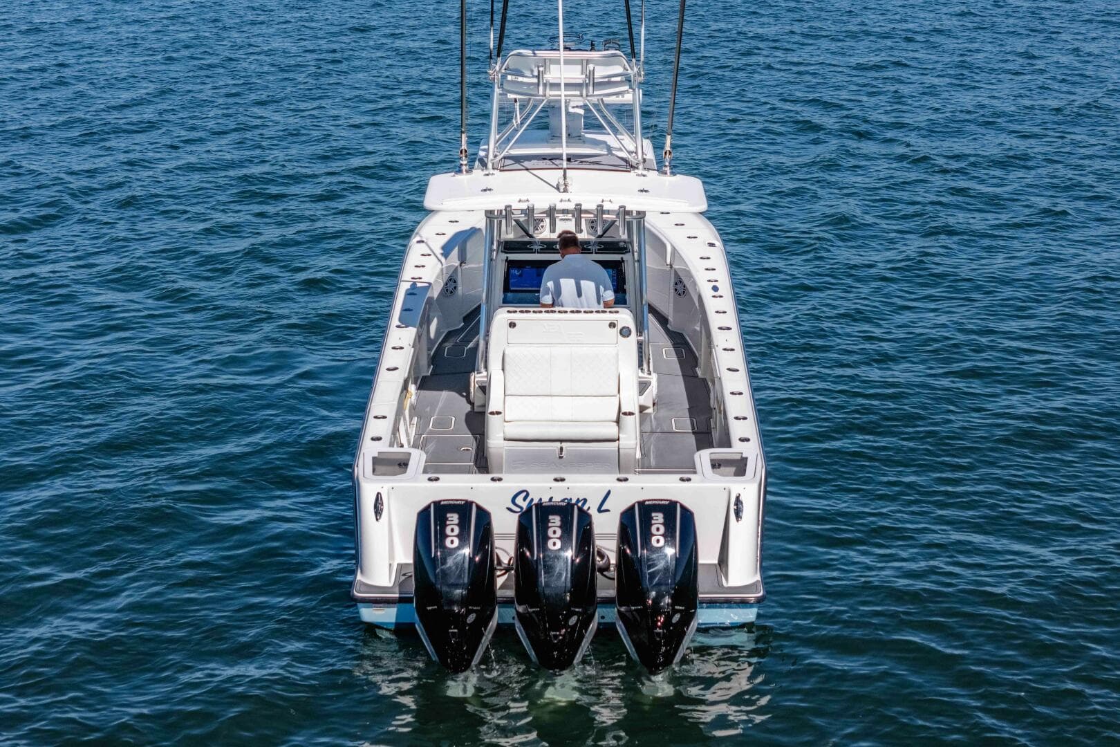  2018 SeaVee 370Z- SUSAN L