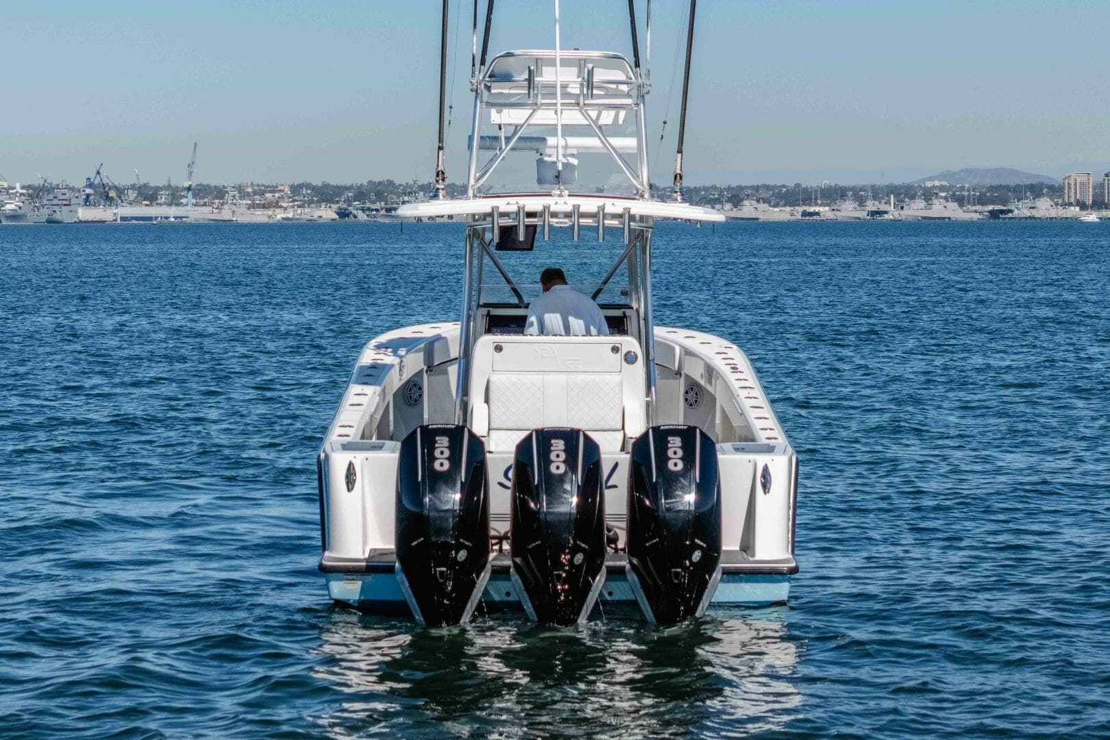  2018 SeaVee 370Z- SUSAN L