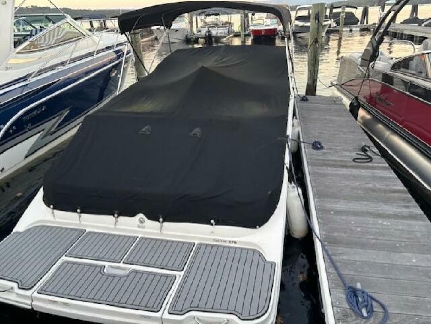 2019 Sea Ray SDX 270