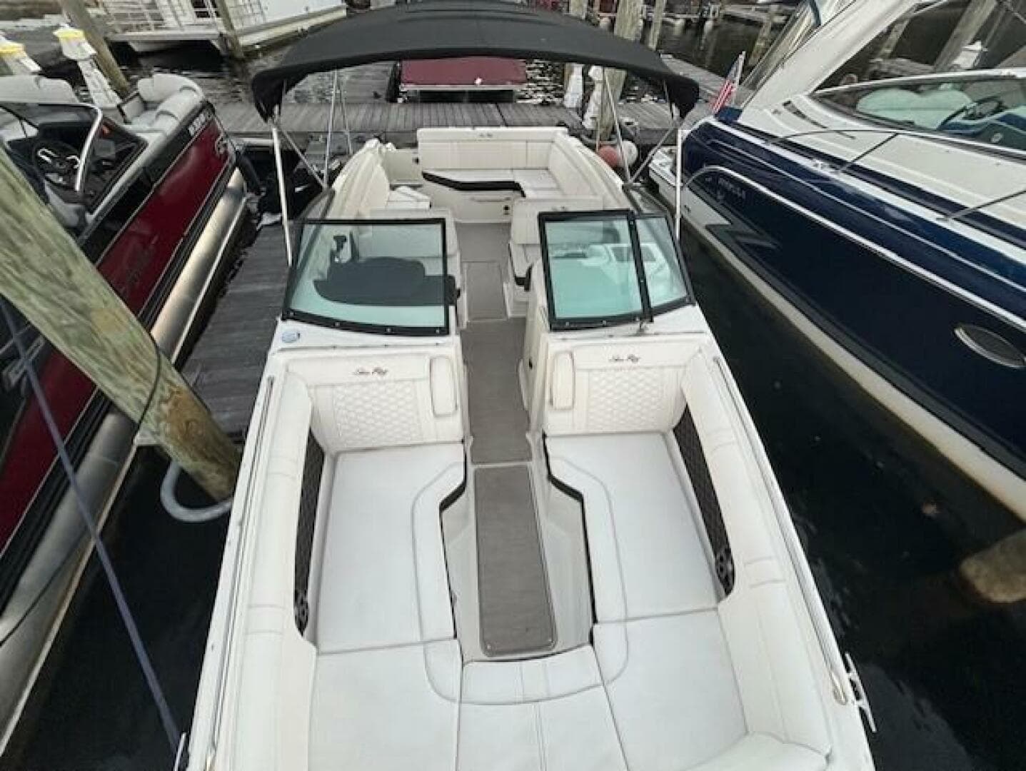 2019 Sea Ray SDX 270