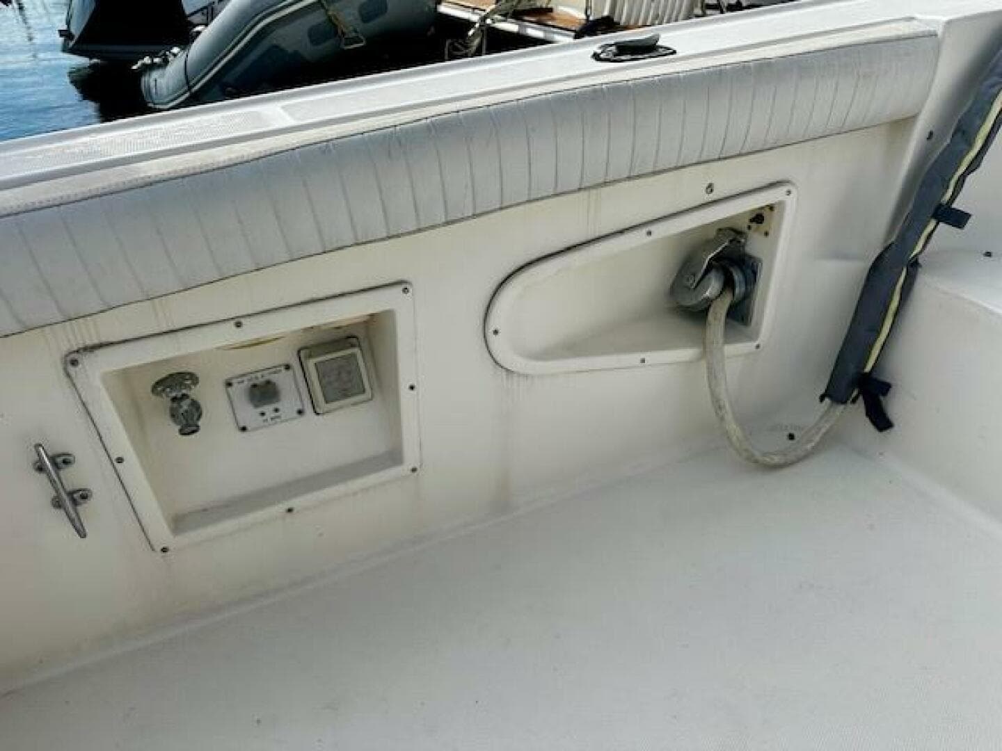 2001 Silverton 42 Convertible