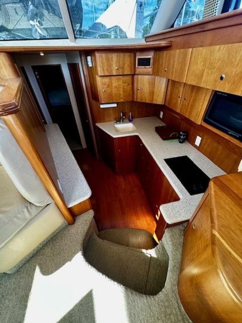 2001 Silverton 42 Convertible