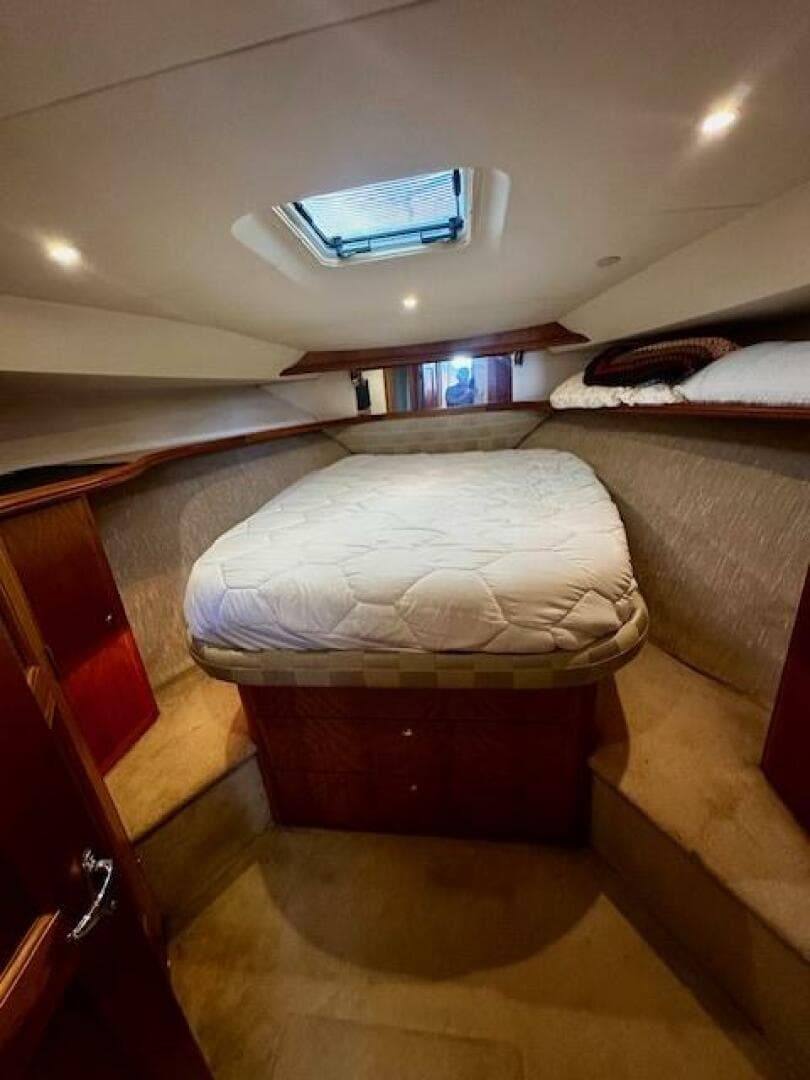 2001 Silverton 42 Convertible