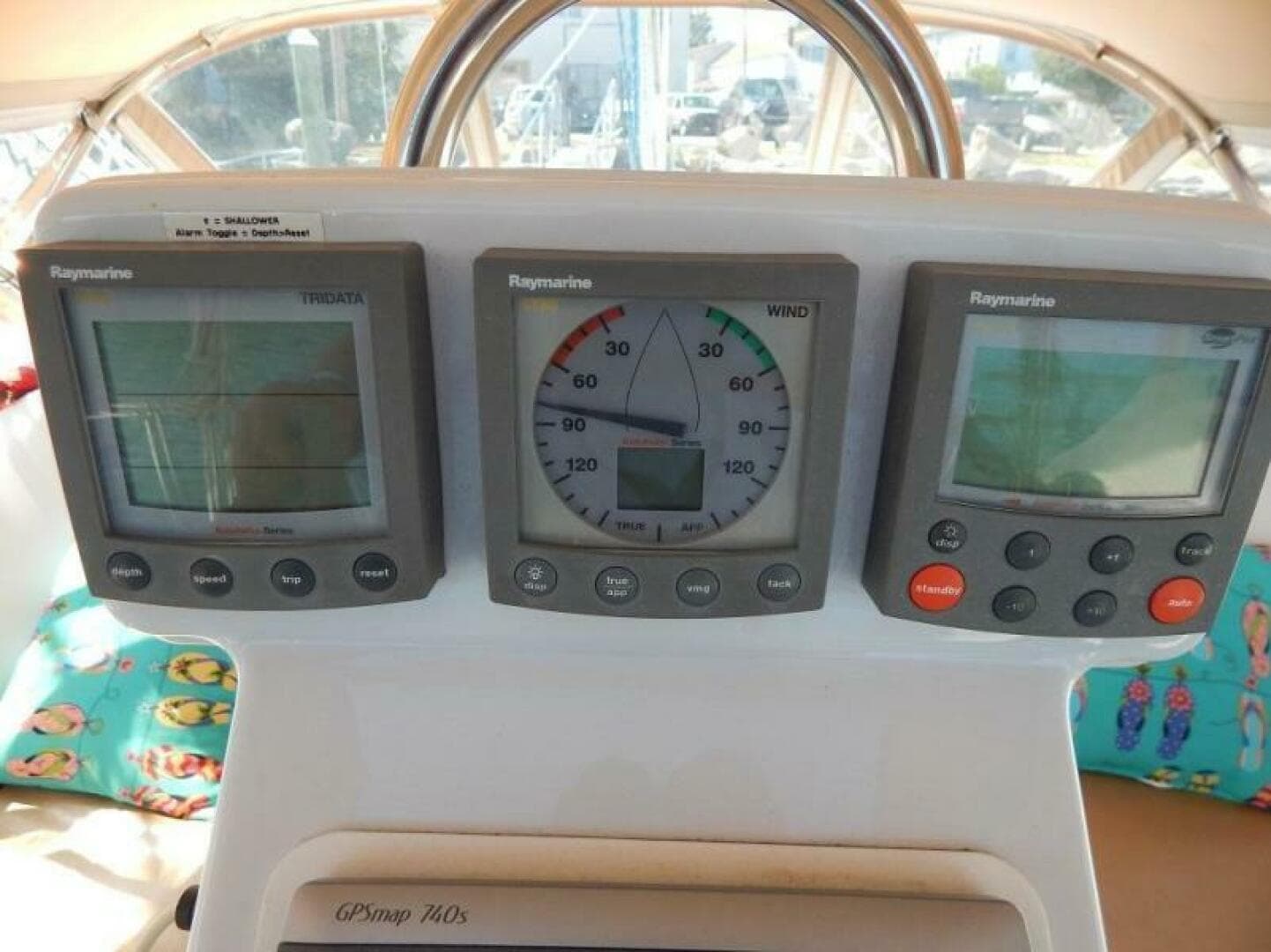 2004 Beneteau 373