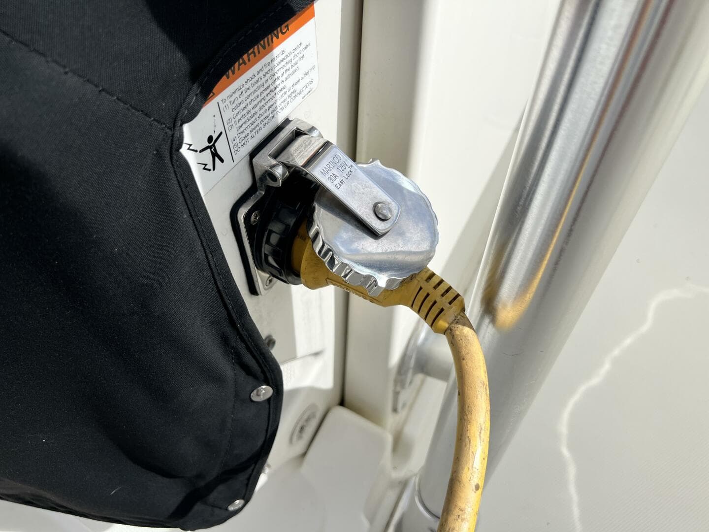 2009 Hydra-Sports 2500 Vector