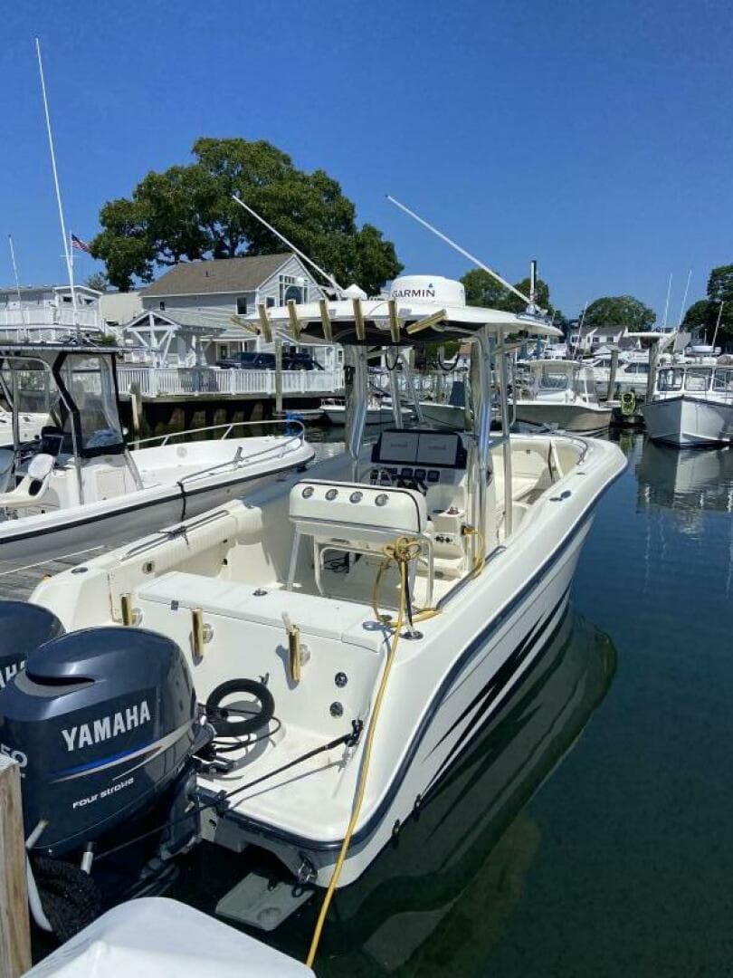 2009 Hydra-Sports 2500 Vector