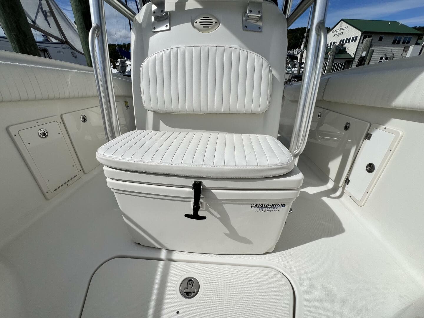 2009 Hydra-Sports 2500 Vector