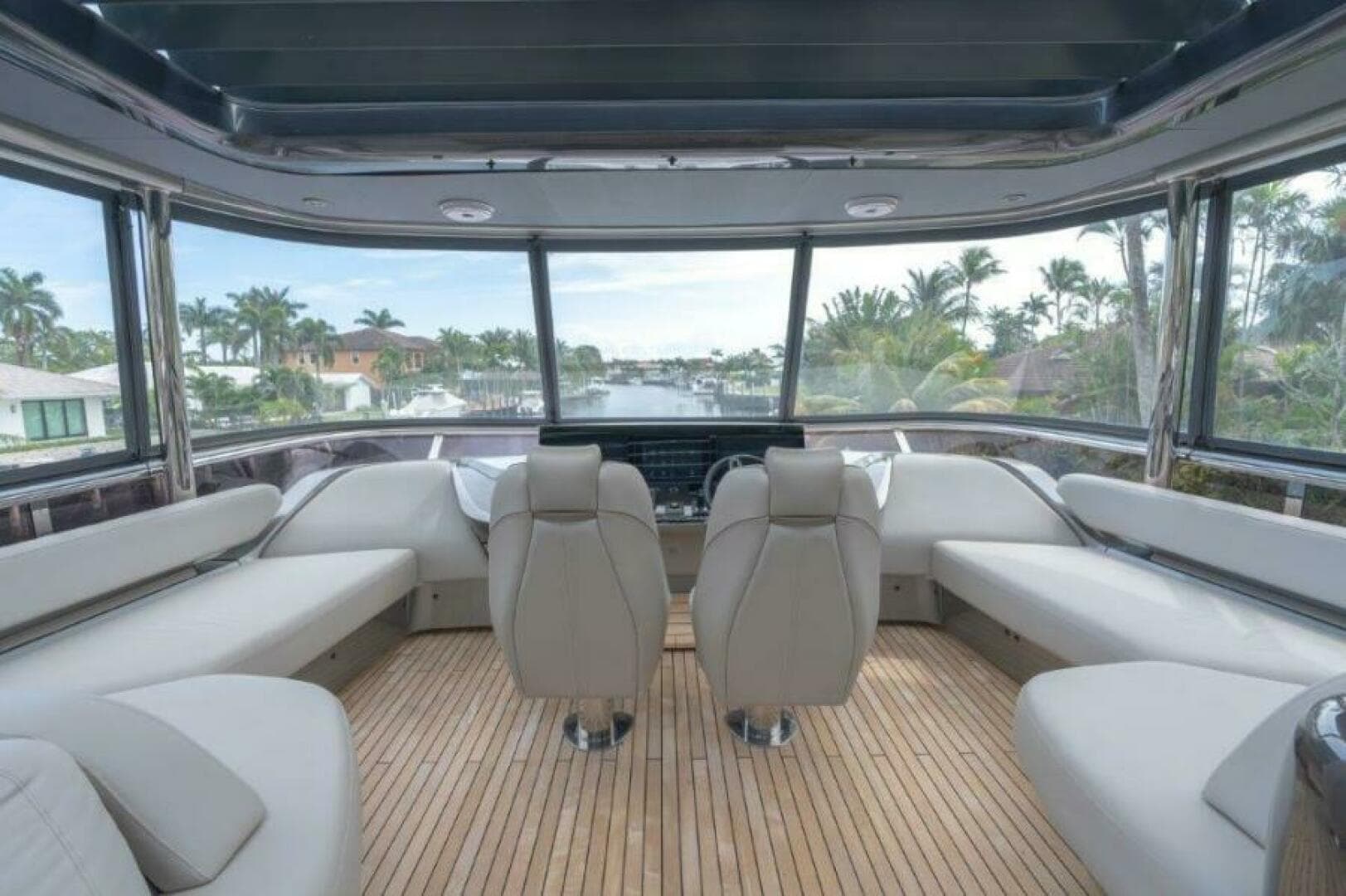 Princess 85 Kaos Flybridge