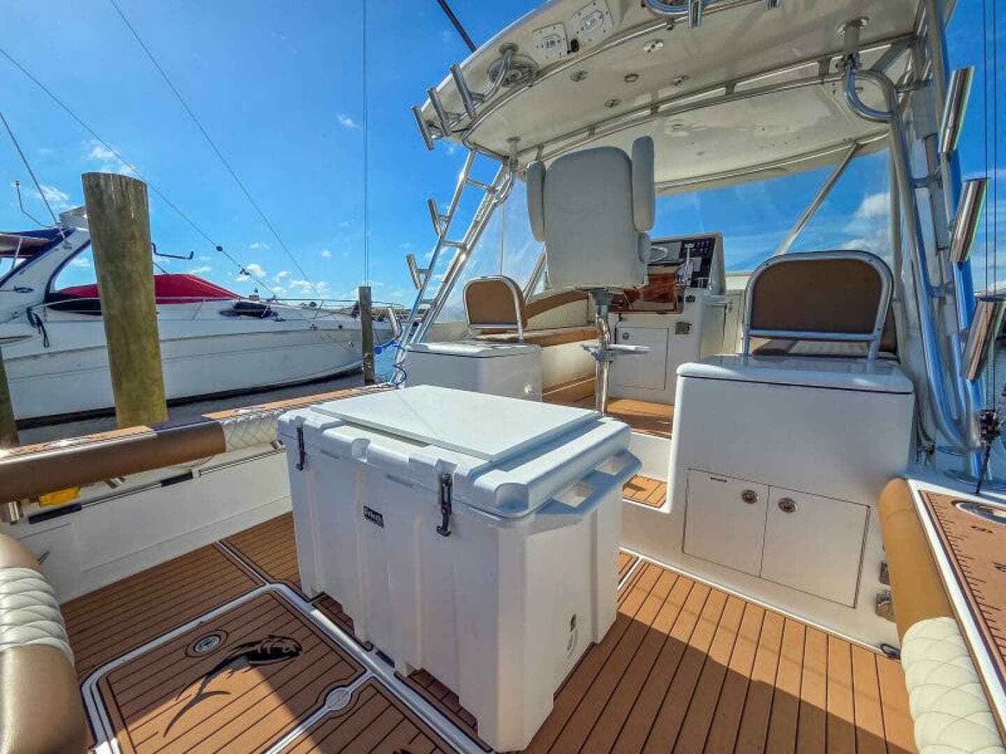 2005 Buddy Davis 35 Express