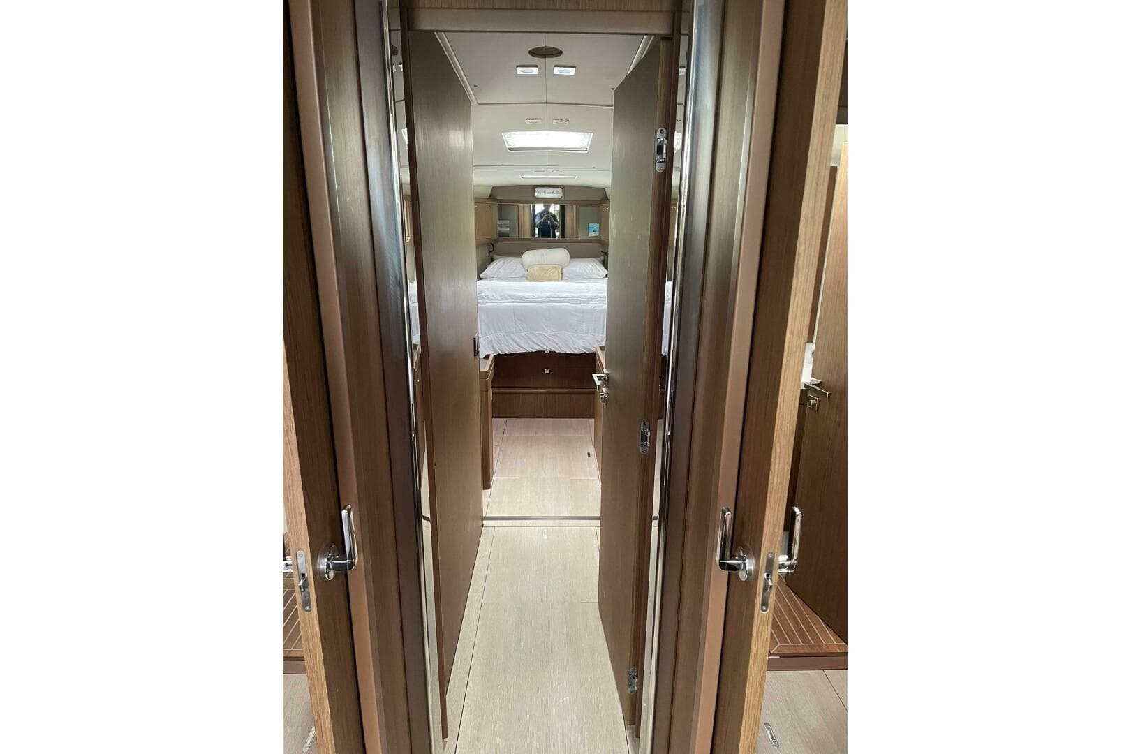 2017 Beneteau Sense 57