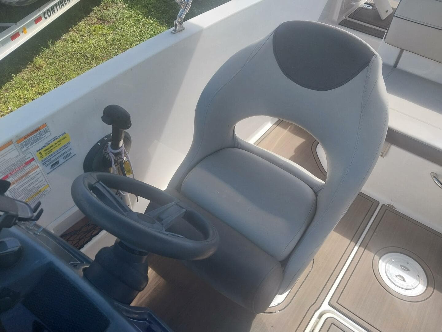 2017 Bayliner VR5