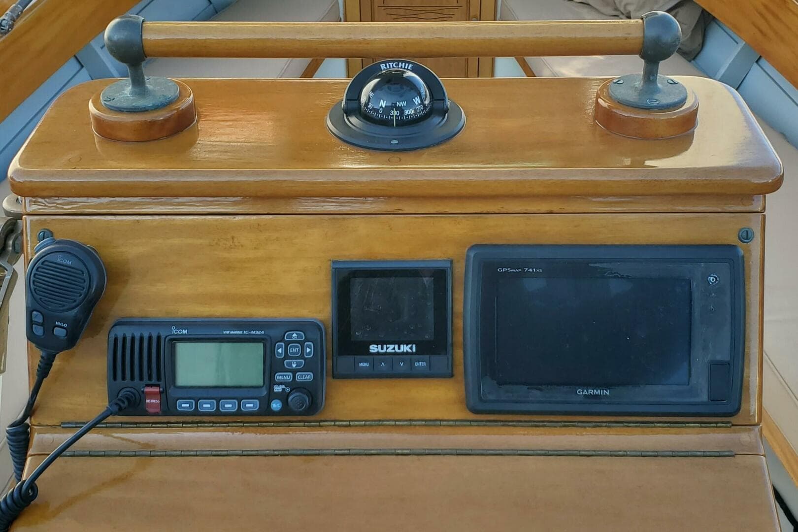 2016 First Light Monomoy 26