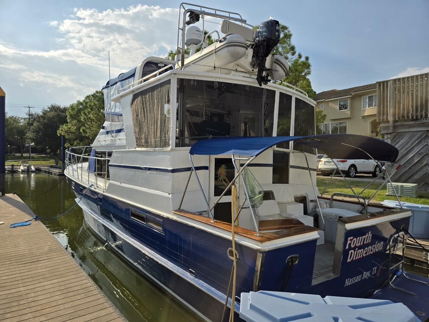 1987 Nova Marine Moorea