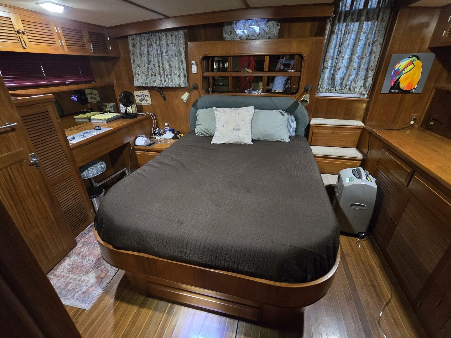 1987 Nova Marine Moorea