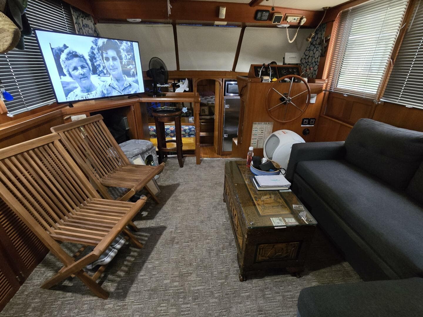 1987 Nova Marine Moorea